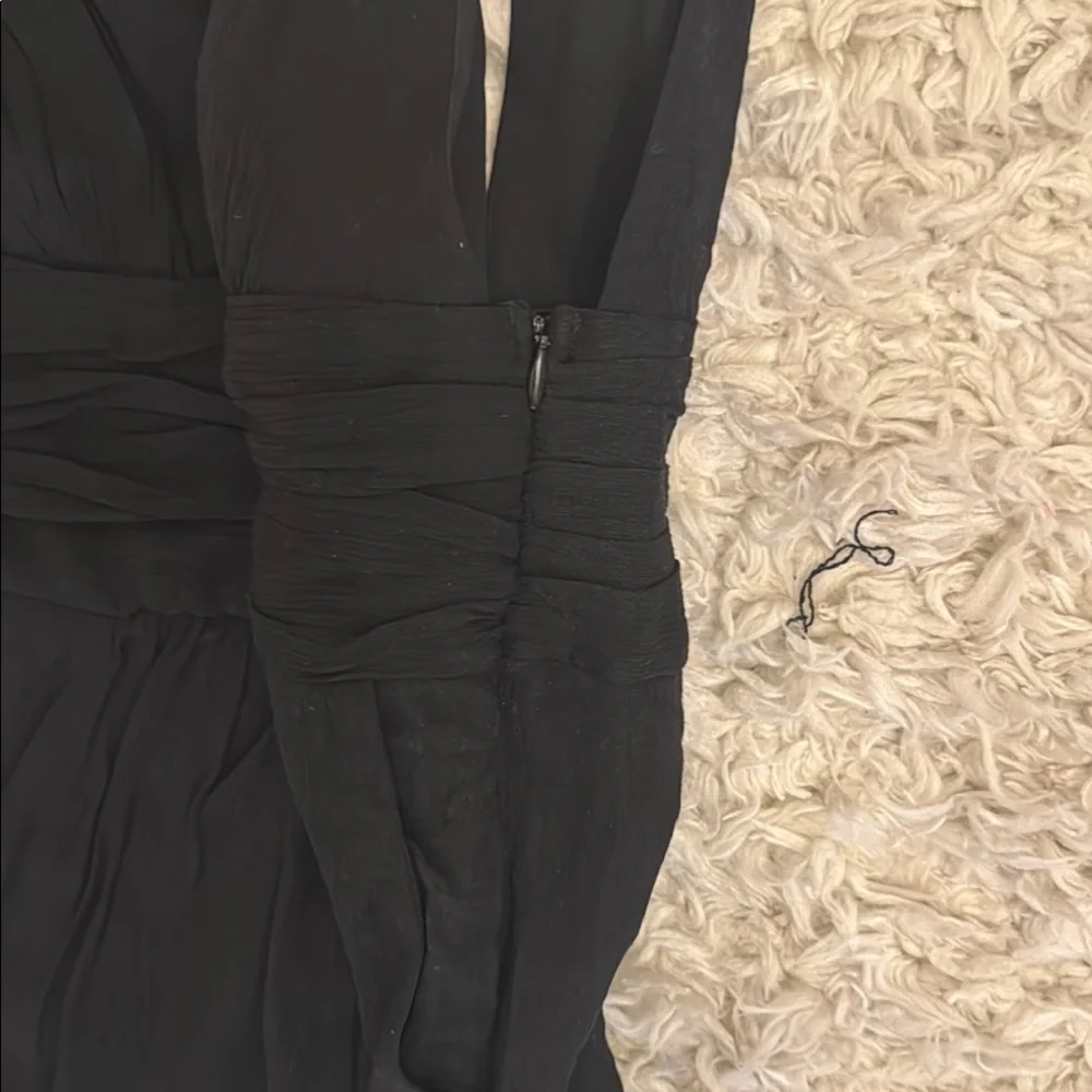 NWOT-Romper Chic Black Sleeveless Romper - Picture 11 of 13
